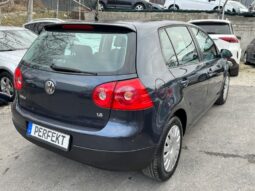 VW Golf 1.6i