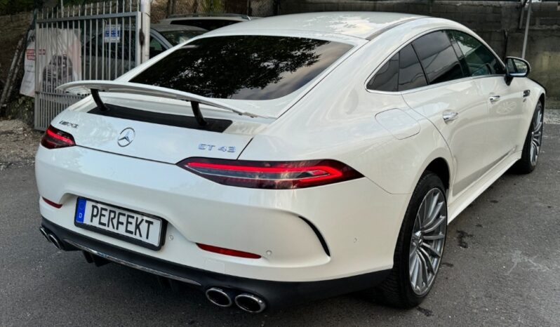 
								Mercedes-Benz GT AMG full									