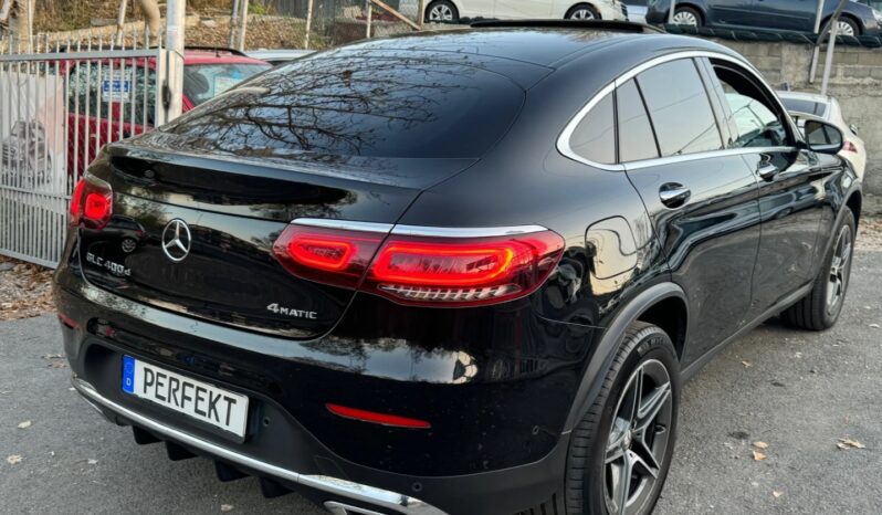 
								Mercedes-Benz GLC 400 AMG full									