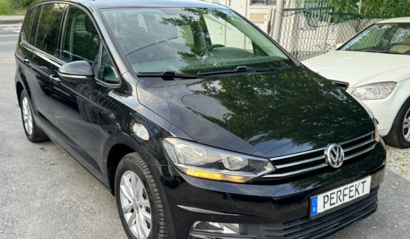 
								VW Touran 2.0TDI DSG full									