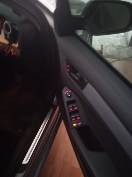 AUDİ A4 TERTEMİZ İLK SAHIBINDEN FULL BAKIMLI EVRAKLI