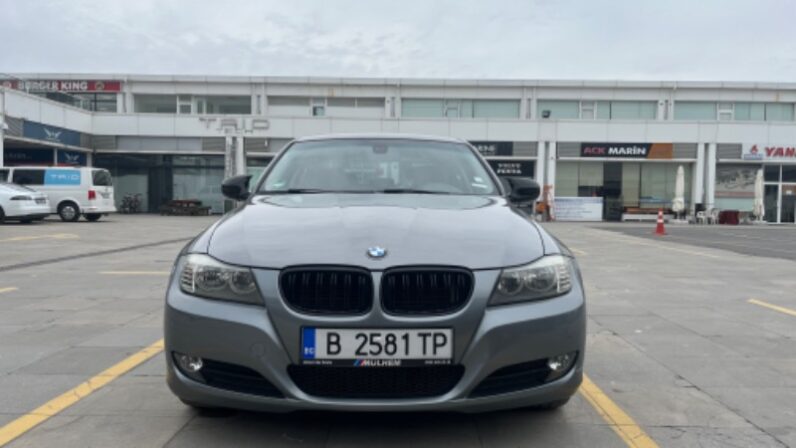 BMW 318 2011