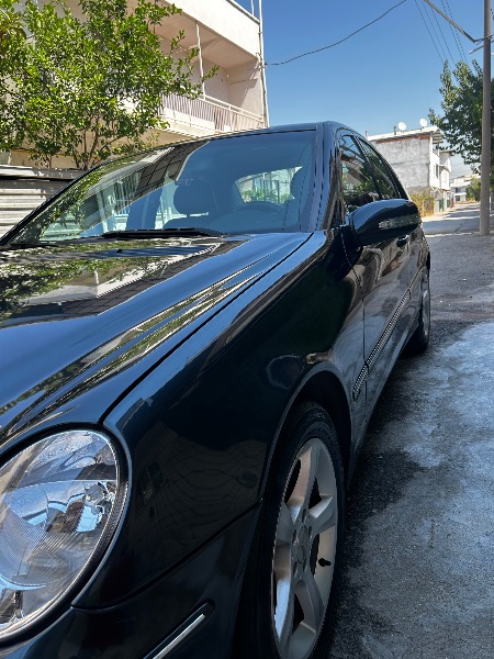 MERCEDES BENZ C200 AVANTGARDE