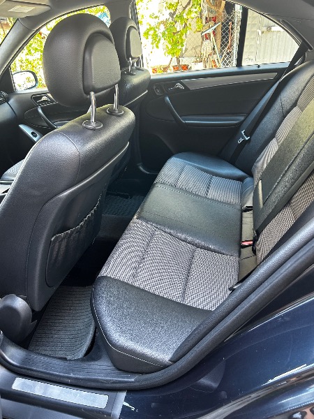 MERCEDES BENZ C200 AVANTGARDE