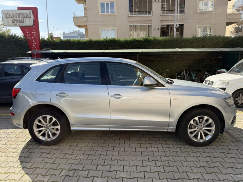 Audi Q5 S Line 2.0 Dizel 177 bg 4X4