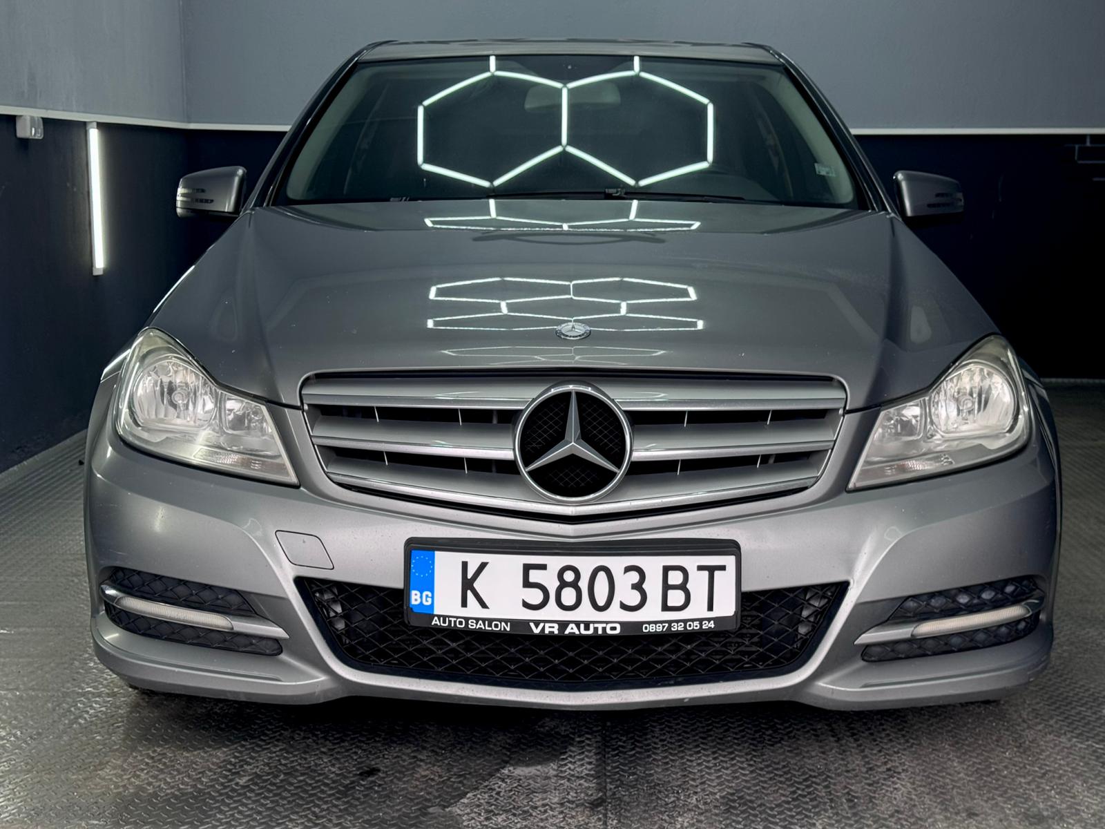 Mercedes-Benz C180 / 2012 MODEL