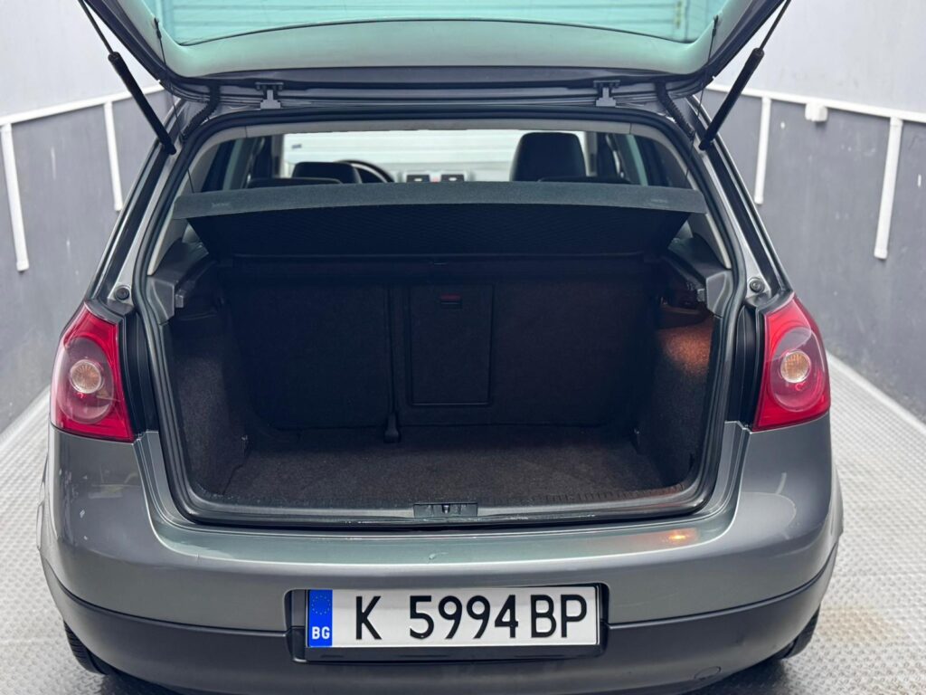 Volkswagen Golf 2.0 / 2008 Model