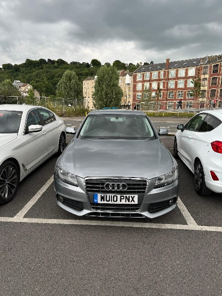 AUDİ A4 TERTEMİZ İLK SAHIBINDEN FULL BAKIMLI EVRAKLI