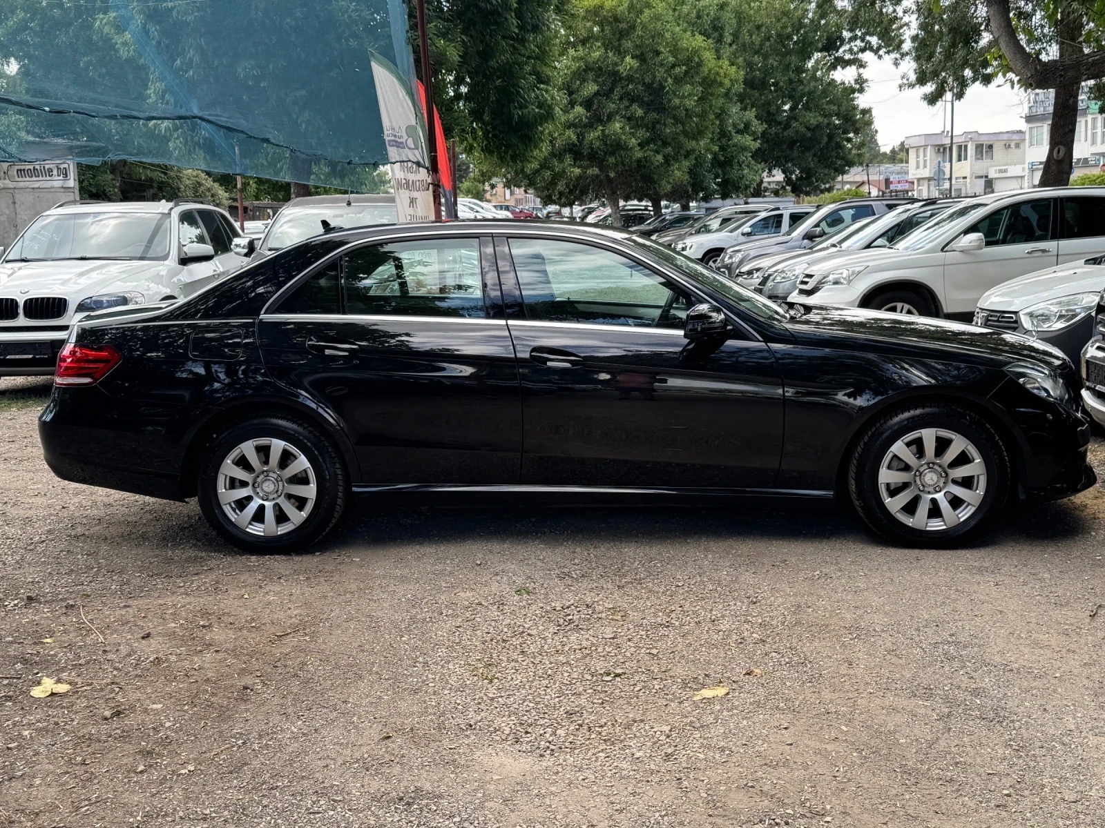 Mercedes-Benz E200