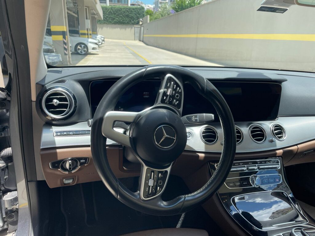 Mercedes-Benz E250cdi